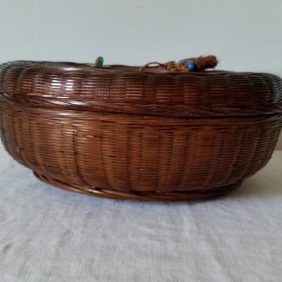 Antique Vintage Chinese Woven Wicker Sewing Basket - Picture 3 of 8